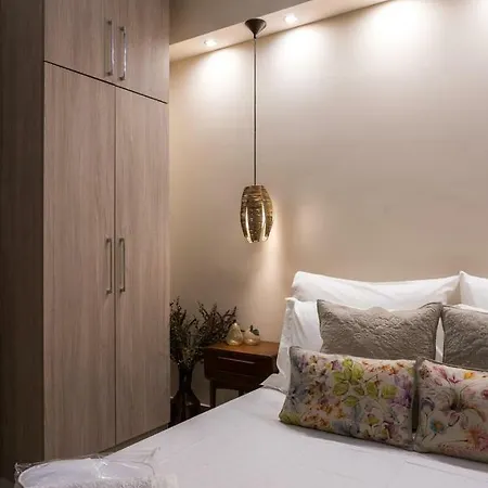 Xyz Apartment *