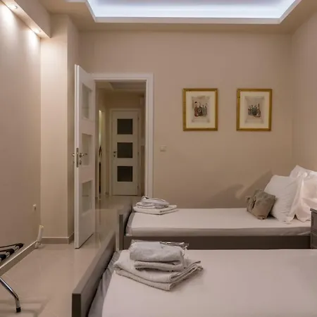 Xyz Apartment *